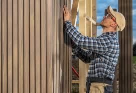 How To Choose The Right Materials for Your Siding Installation in 'Splendora, TX